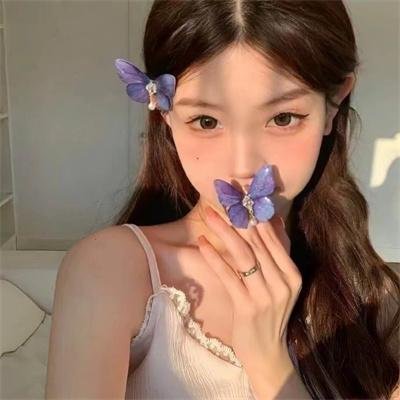 黑珍珠艾曼妞